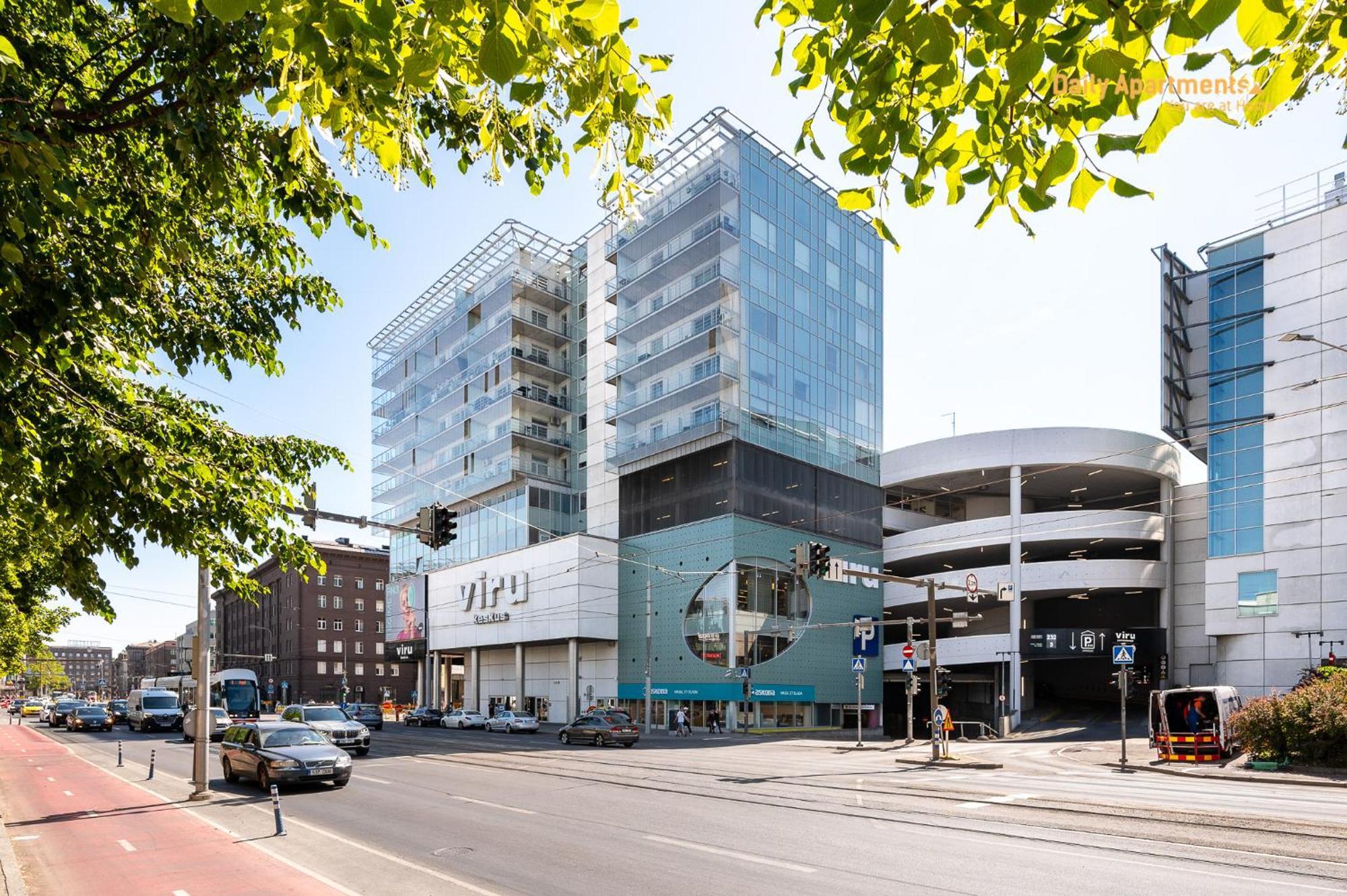 Luxury Suites - Viru Keskus By Rikas Hotels ทาลลินน์ ภายนอก รูปภาพ